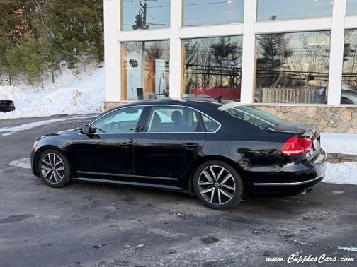 2013 Volkswagen Passat 2.0 TDI SEL Premium