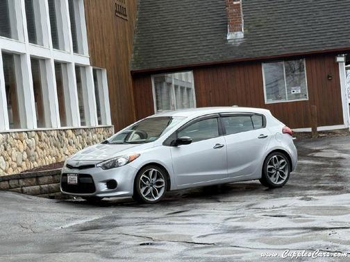2016 Kia Forte SX
