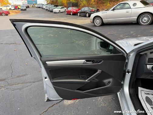 2019 Volkswagen Passat 2.0T Wolfsburg