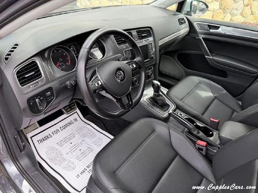 2017 Volkswagen Golf Alltrack TSI S