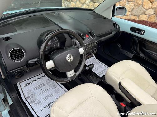 2010 Volkswagen New Beetle FINAL EDITION 1363