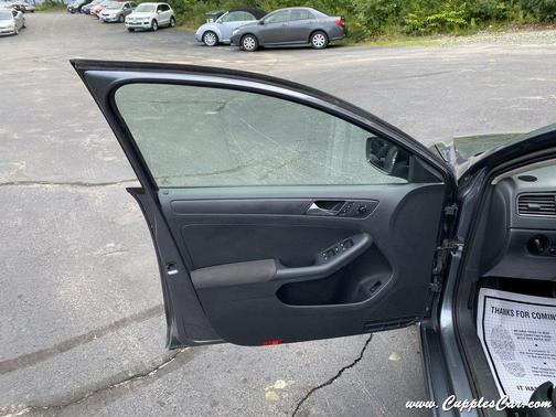 2015 Volkswagen Jetta 2.0L S