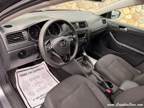 2015 Volkswagen Jetta 2.0L S