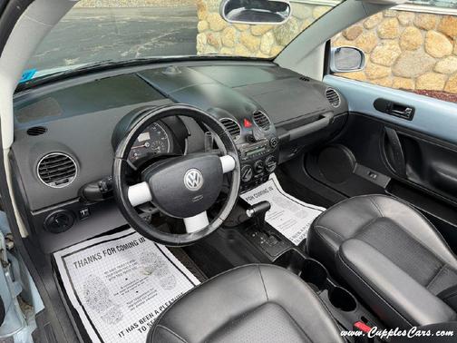 Blue 2009 Volkswagen New Beetle S