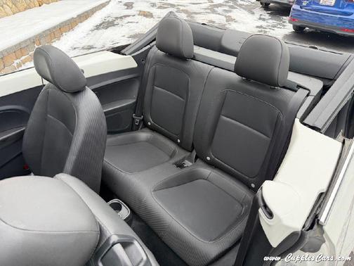 2013 Volkswagen Beetle 2.0L TDI