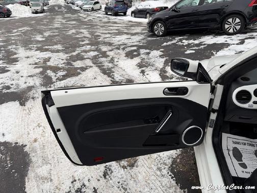 2013 Volkswagen Beetle 2.0L TDI