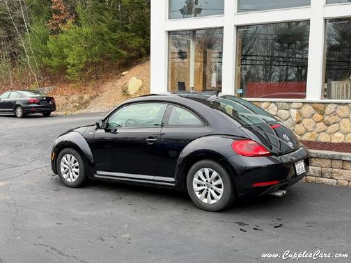 2016 Volkswagen Beetle 1.8T Wolfsburg Edition w/PZEV