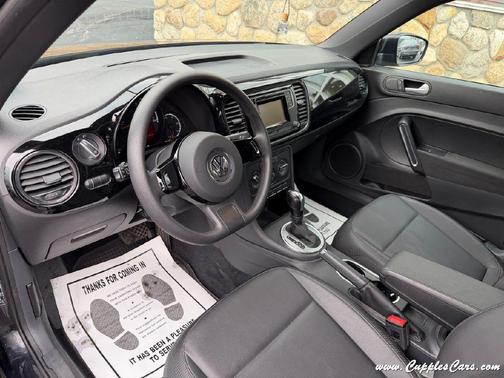 2016 Volkswagen Beetle 1.8T Wolfsburg Edition w/PZEV