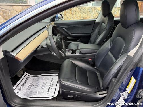 Blue 2020 Tesla Model 3 Standard Range Plus