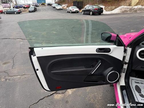 2012 Volkswagen Beetle 2.5L