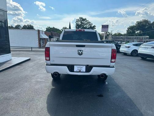 2018 RAM 1500 Express