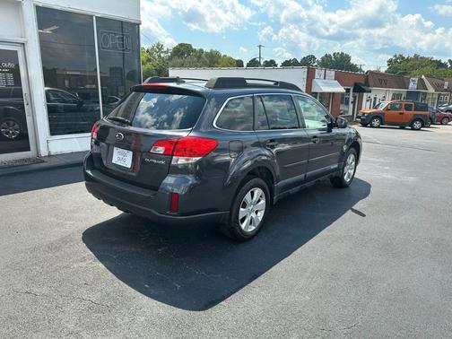 2012 Subaru Outback 2.5i Limited
