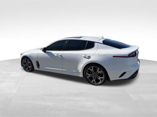 2018 Kia Stinger GT2