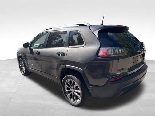 Granite Crystal Clearcoat Metallic 2019 Jeep Cherokee Latitude Plus