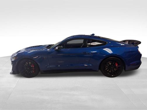 2021 Ford Shelby GT500 Base