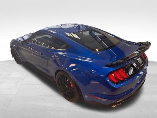 2021 Ford Shelby GT500 Base