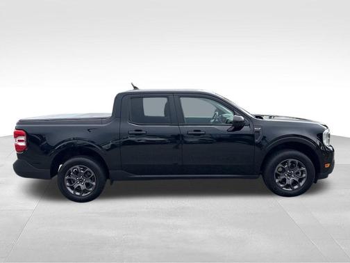 Shadow Black 2022 Ford Maverick XLT