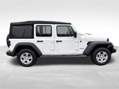 Bright White Clearcoat 2019 Jeep Wrangler Unlimited Sport