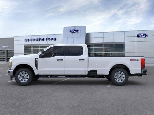 2025 Ford F-350 XLT