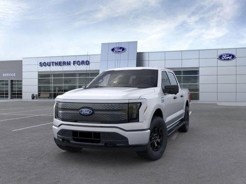 2025 Ford F-150 Lightning XLT