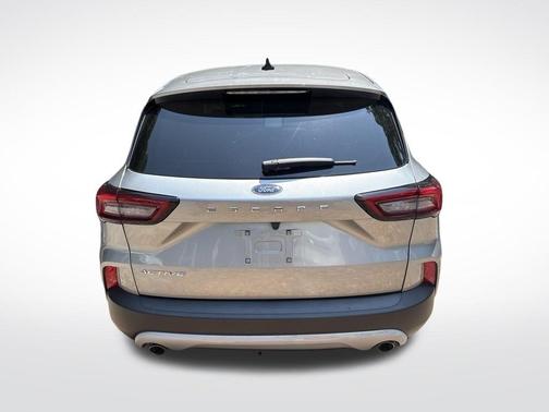 Iconic Silver Metallic 2024 Ford Escape Active