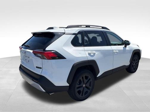 2023 Toyota RAV4 Adventure