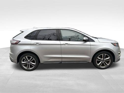 2017 Ford Edge Sport