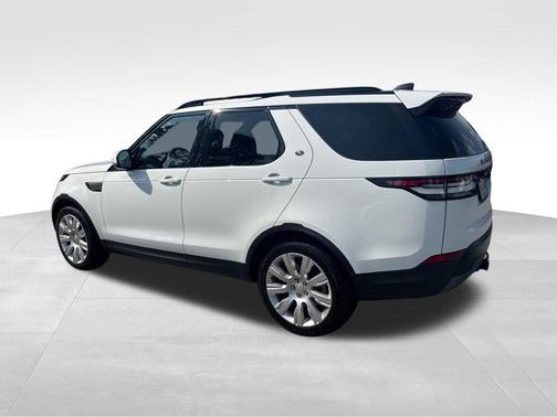 2020 Land Rover Discovery SE
