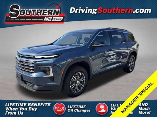 Lakeshore Blue Metallic 2026 Chevrolet Traverse LT