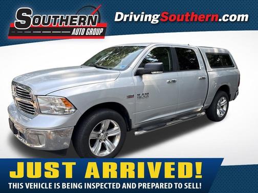 Bright Silver Clearcoat Metallic 2014 RAM 1500 SLT