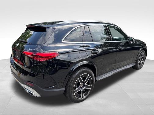Black 2025 Mercedes-Benz GLC 300 Base 4MATIC