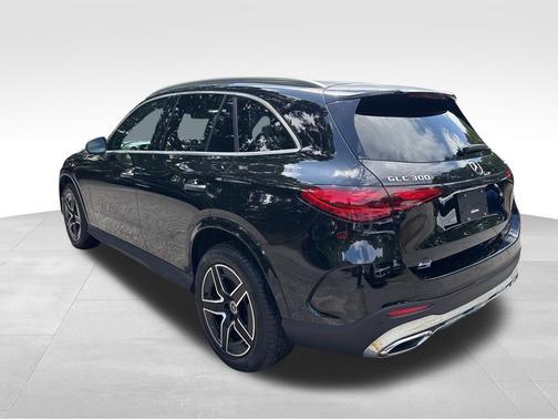 Black 2025 Mercedes-Benz GLC 300 Base 4MATIC