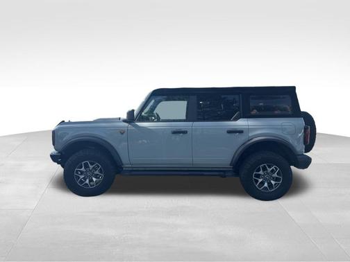 2021 Ford Bronco Badlands