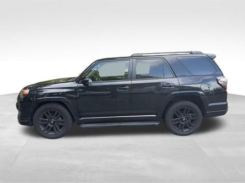 2021 Toyota 4Runner Nightshade