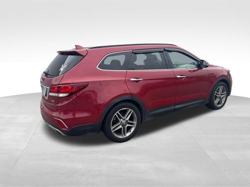 2017 Hyundai SANTA FE SE Ultimate