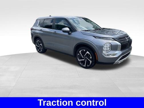 2023 Mitsubishi Outlander SE