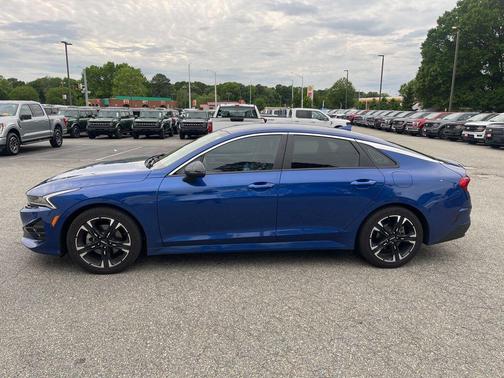 2022 Kia K5 GT-Line
