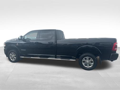 2021 RAM 3500 Laramie