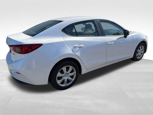 2016 Mazda Mazda3 i Sport