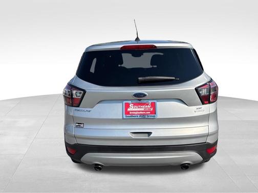Ingot Silver 2017 Ford Escape SE