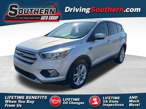 Ingot Silver 2017 Ford Escape SE