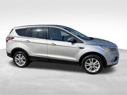 Ingot Silver 2017 Ford Escape SE