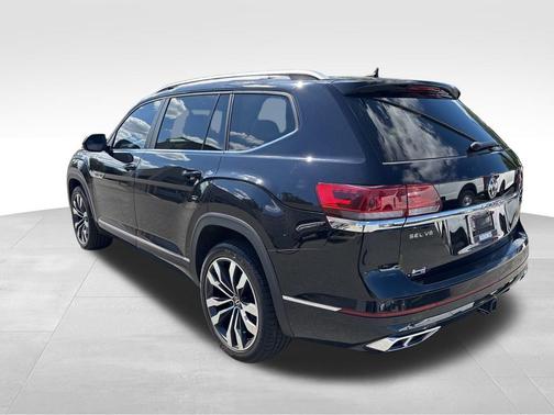 Deep Black Pearl Effect 2021 Volkswagen Atlas 3.6 V6 SEL R-Line