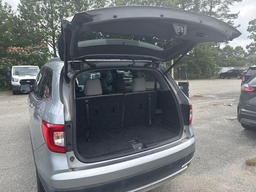 2021 Honda Pilot Touring 7-Passenger