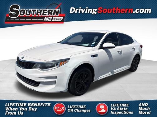 Snow White Pearl 2017 Kia Optima LX