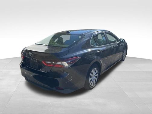 2021 Toyota Camry Hybrid LE