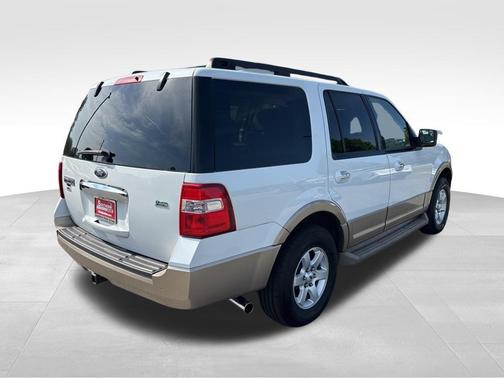 Oxford White 2014 Ford Expedition XLT