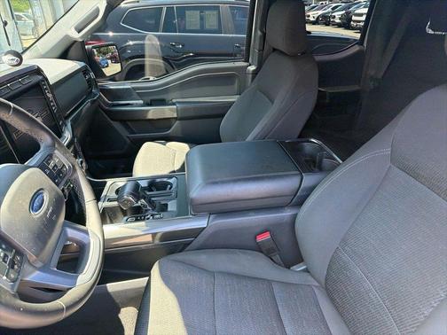 Iconic Silver Metallic 2023 Ford F-150 XLT