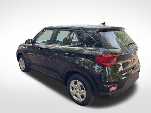 2020 Hyundai VENUE SE