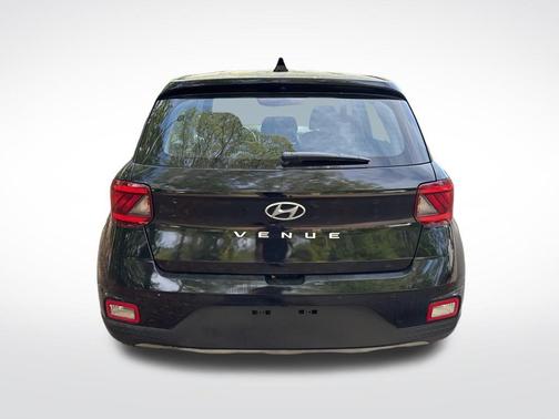 2020 Hyundai VENUE SE
